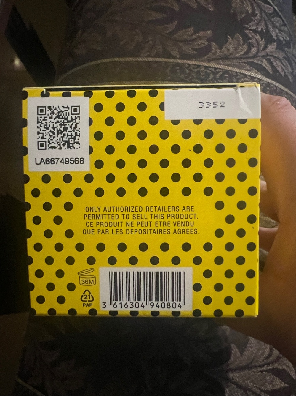 Perfume - Picture 3 of 3